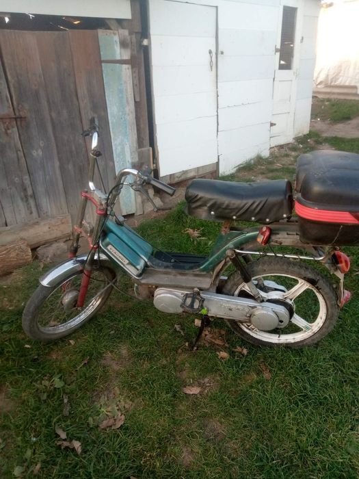 Продам обміняю гарний мопед піаджіо