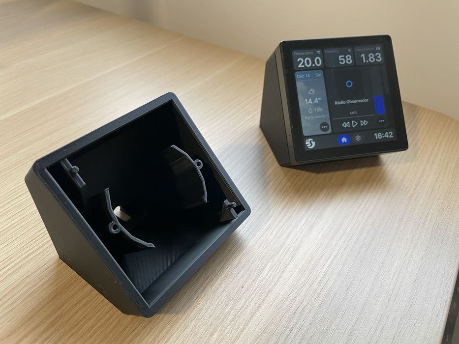 Tabletop Stand for Shelly Wall Display63825761186433123