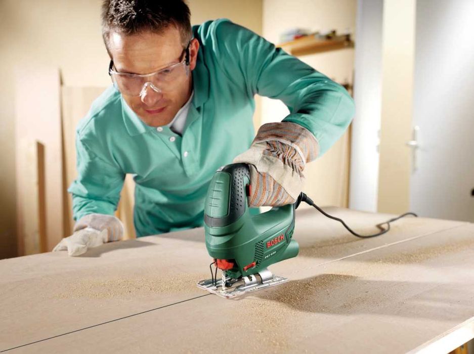 Serra tico-tico com fio 500 W 65 mm Bosch PST 650