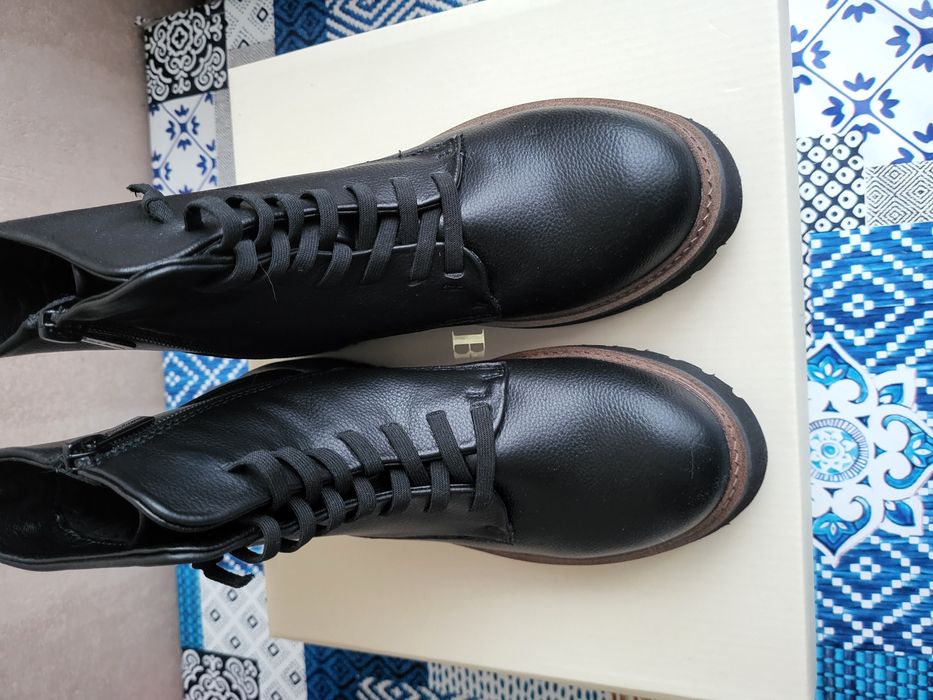 Bardzo lekkie, wygodne, zgrabne