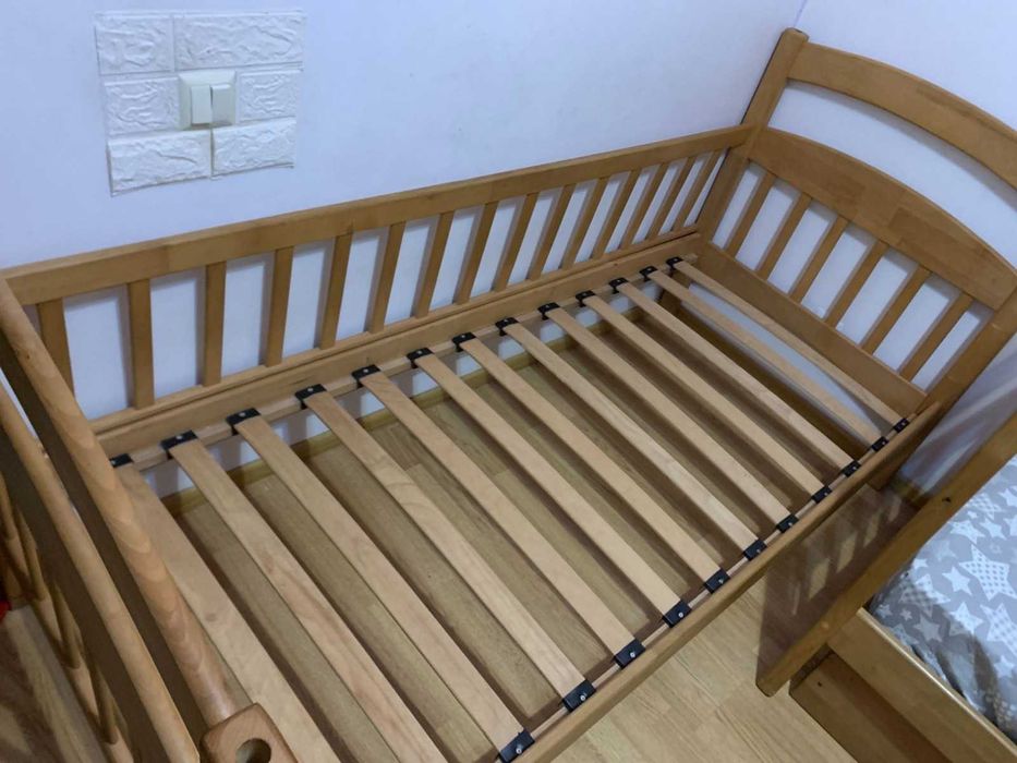 Продам ліжко дидяче двохповерхове Карина Люкс, вільха