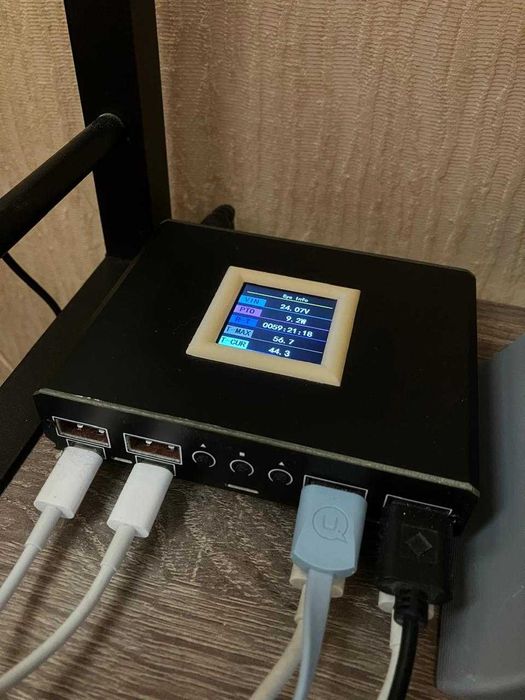 Зарядное устройство (станция), 8 USB портов, мощность 400w
