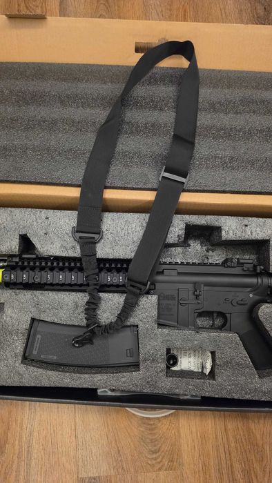 Vendo material de airsoft NUNCA USADO
