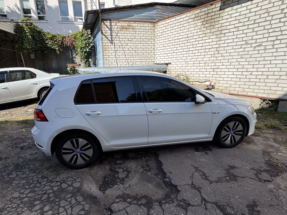 E-Golf, 2016р, 36кВт