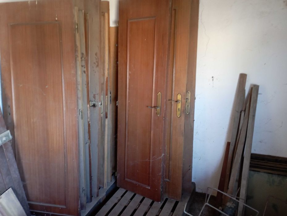 Portas e Janelas madeira