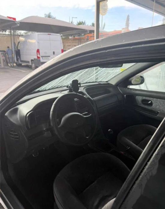 Renault Laguna 1.8
