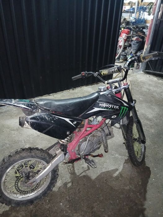 С документами оригинальный Пит Байк!