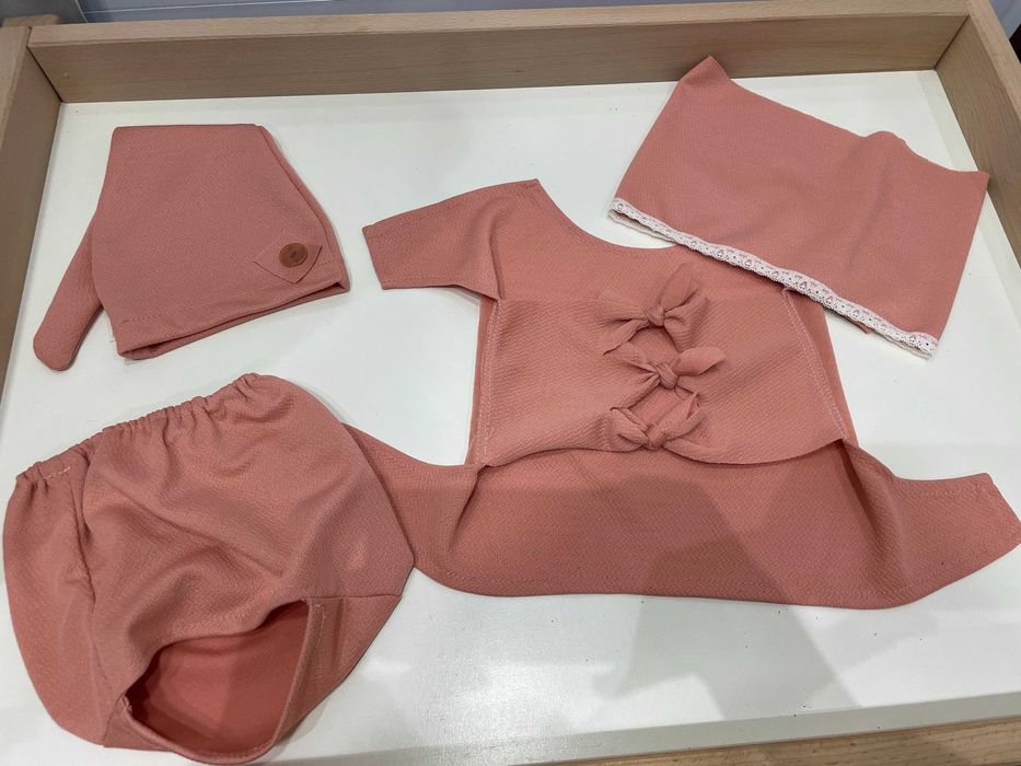 Lote +  de 100 roupas cenários adereços fotografia newborn grávida etc