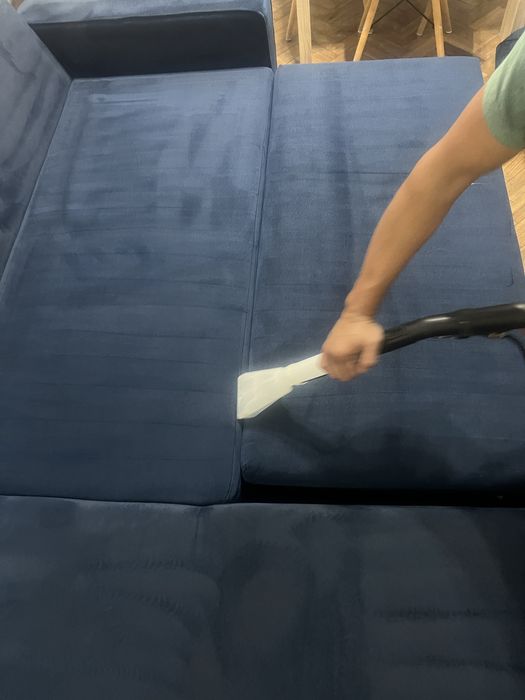 Limpeza de sofás e carpetes