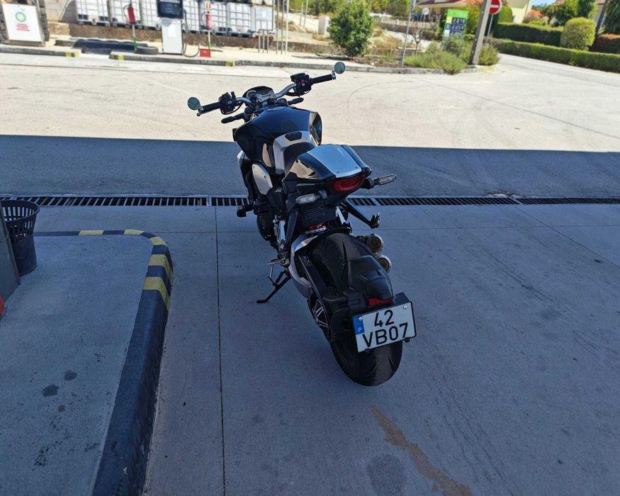 Honda CB1000R 2018