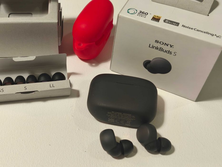 Навушники у чорному кольорі Sony LinkBuds S WF‑LS900N