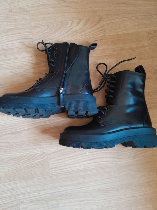 Черевики Hugo Boss 35 р