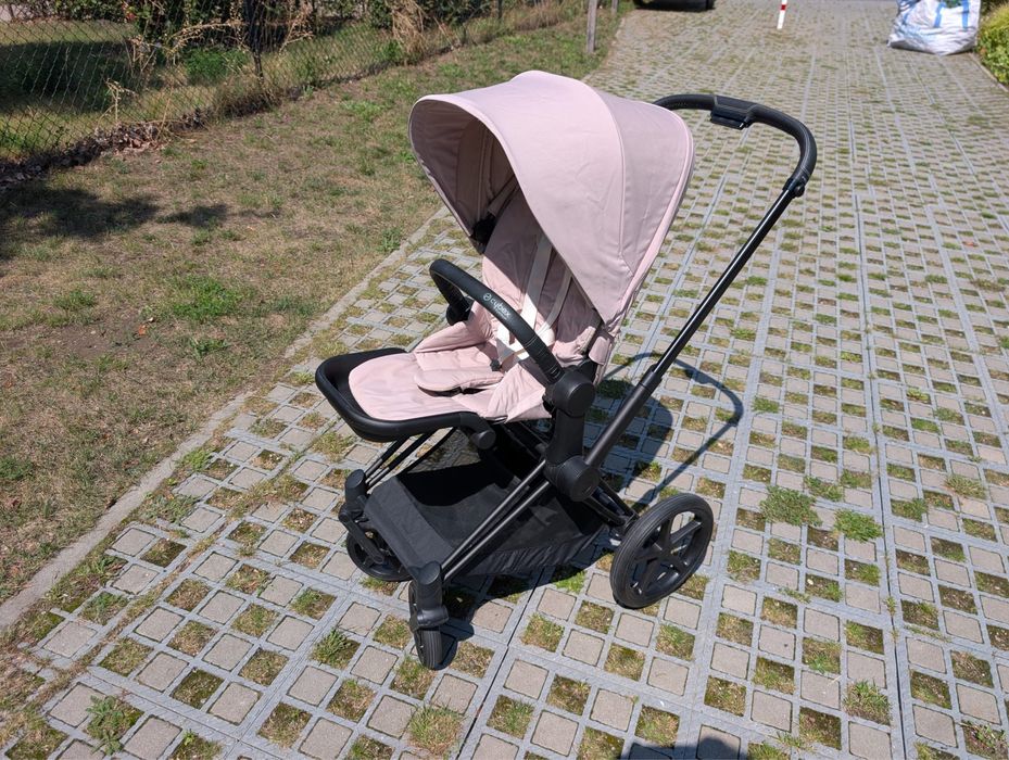 Wózek Cybex Priam 4.0 – kompletny zestaw,  beżowy