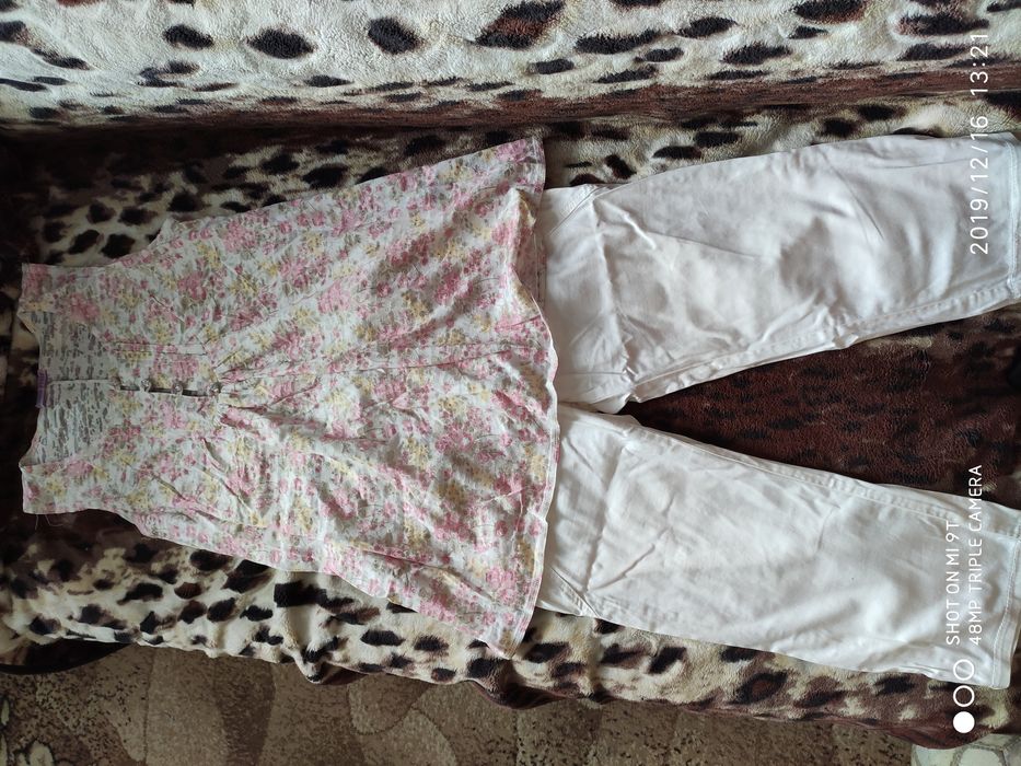 Шикарный костюм для будущих мамочек