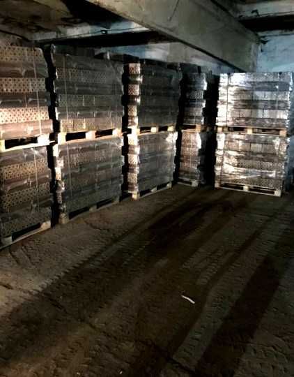 Закупівля Pini Kay для підприємства з рахунком і договором