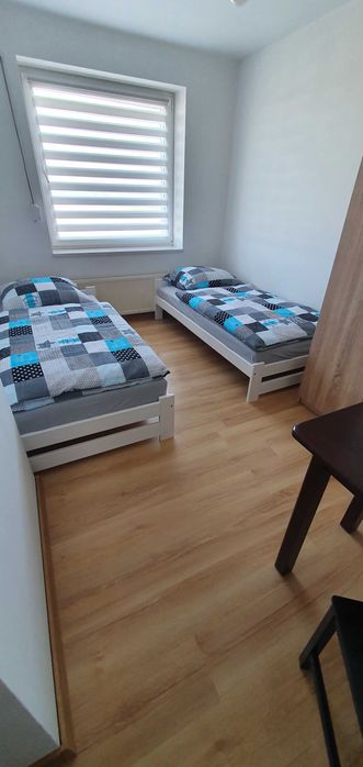 зняти двомісні кімнати.Pokoje do wynajęcia w Buku