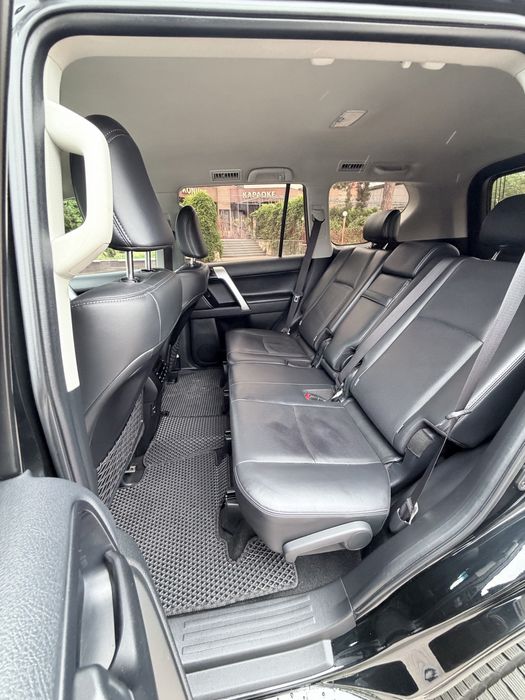 Toyota Prado 2019 4.0 газ бензин 140тыс.км официальная