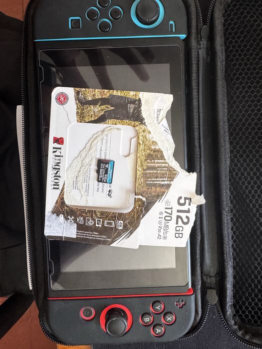 Продам комплект Nintindo switch v2 32gb + флешка 512gb + акк з іграми