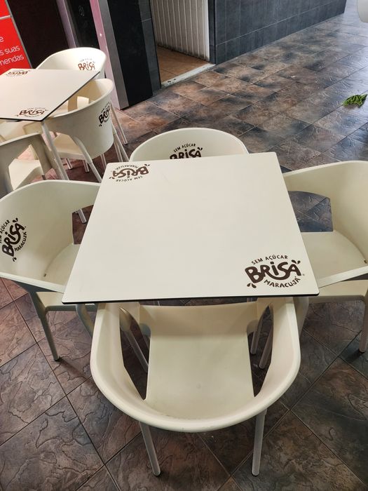Conjunto Esplanada – 2 Mesas + 8 Cadeiras