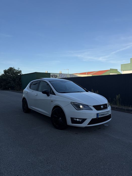 Seat ibiza 1.2 TSI FR - versao 30 anos - nacional com historico de manutencoes
