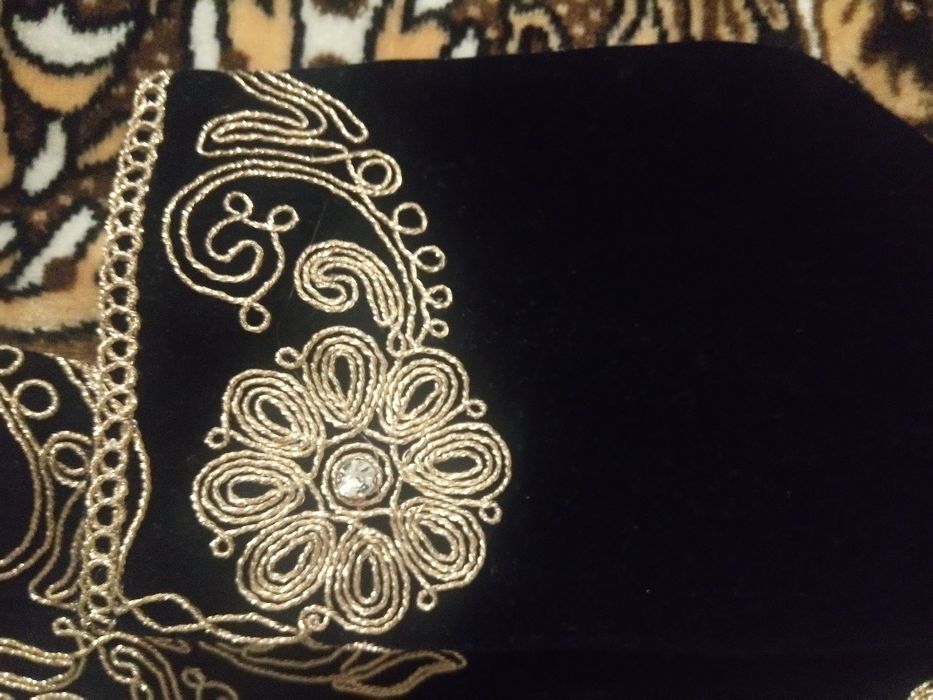 Національний дитячий східний о кафтан на дівчинку (ручна робота)