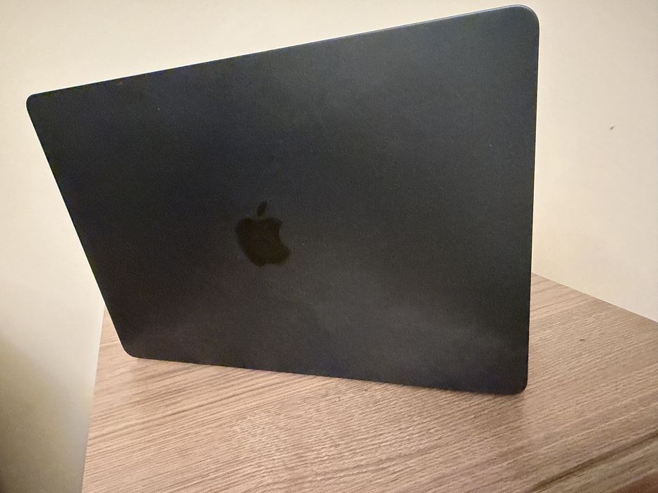 Laptop APPLE MacBook Air 13.6" Retina M2 8GB RAM 256GB SSD macOS Północ