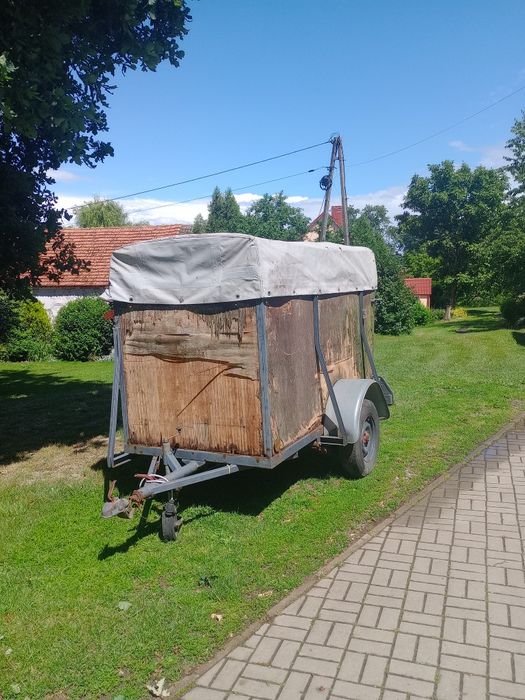 Przyczepa do przewozu zwierząt Westfalia