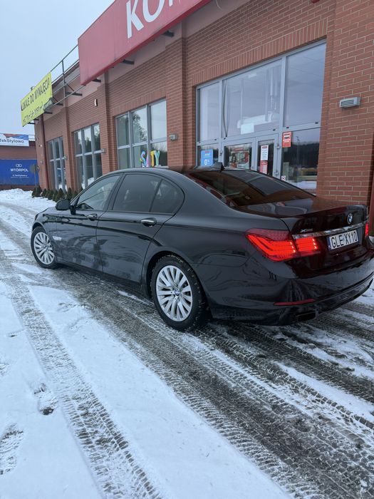 Sprzedam BMW 740D Lift