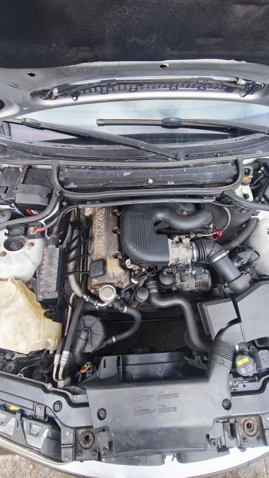 BMW 318i series e46