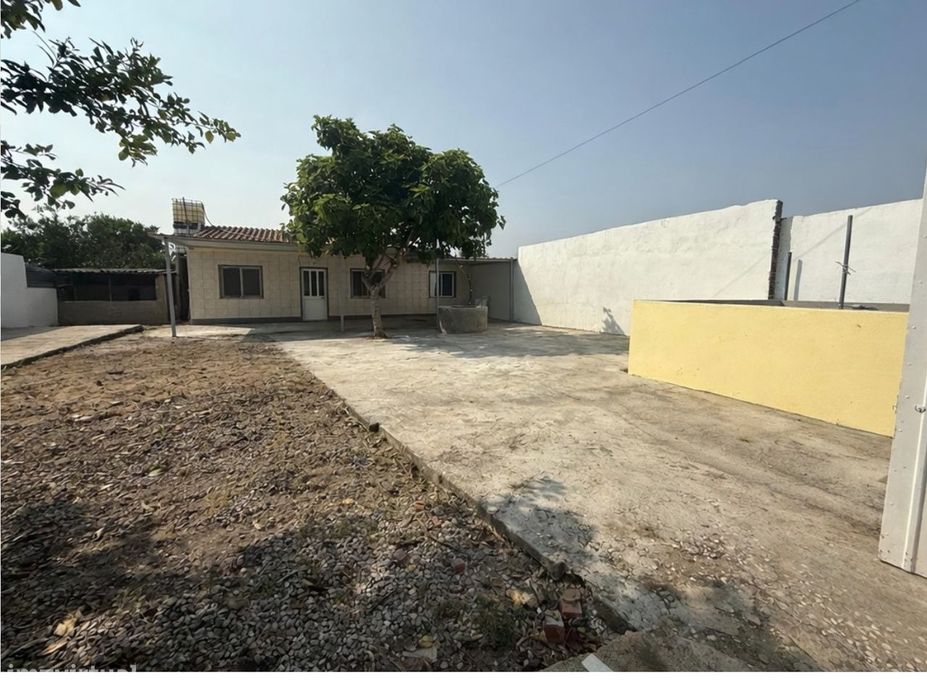 Moradia T2 em lote de 325m2 Fernão Ferro
