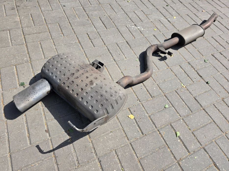 BMW 3 E90 E91 318i 320i N43 Wydech Tłumik Końcowy Środkowy KOMPLET