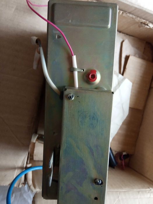 радіоприймач автомобільний "Урал-2" новий , в упаковці