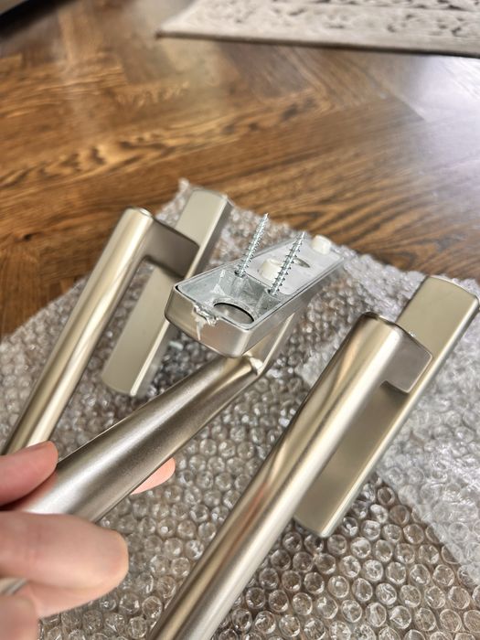 Si klamka HS do drzwi przesuwnych Siegenia HS300