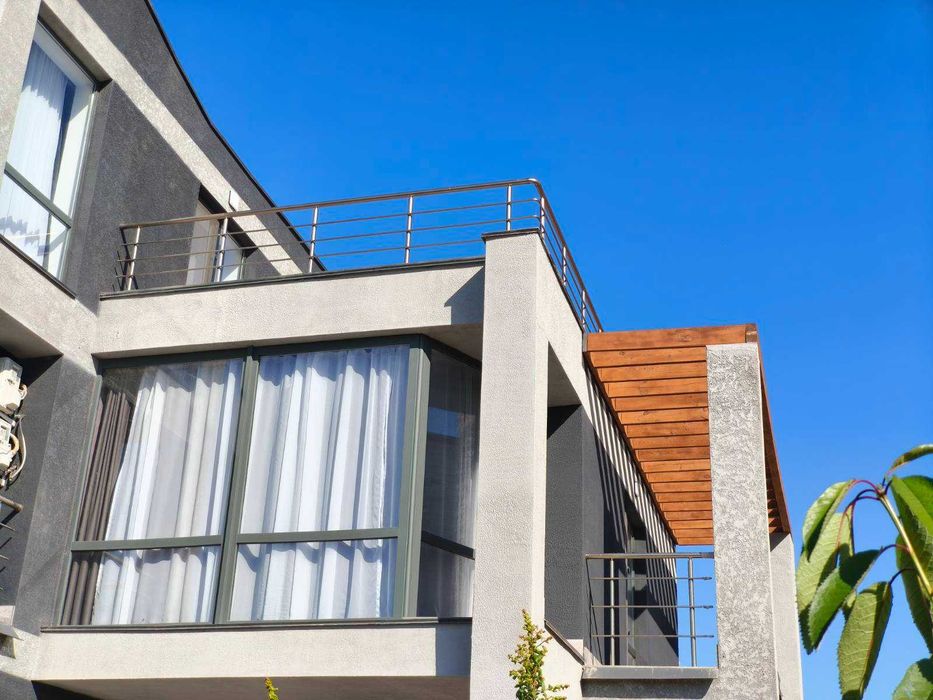 Сдам дуплекс в Санжейке. Три уровня. Вид на море! 1L21