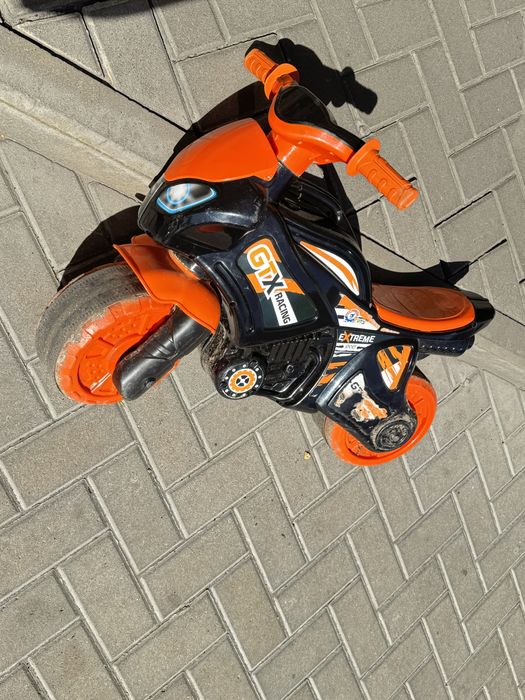 Мотоцикл велобег