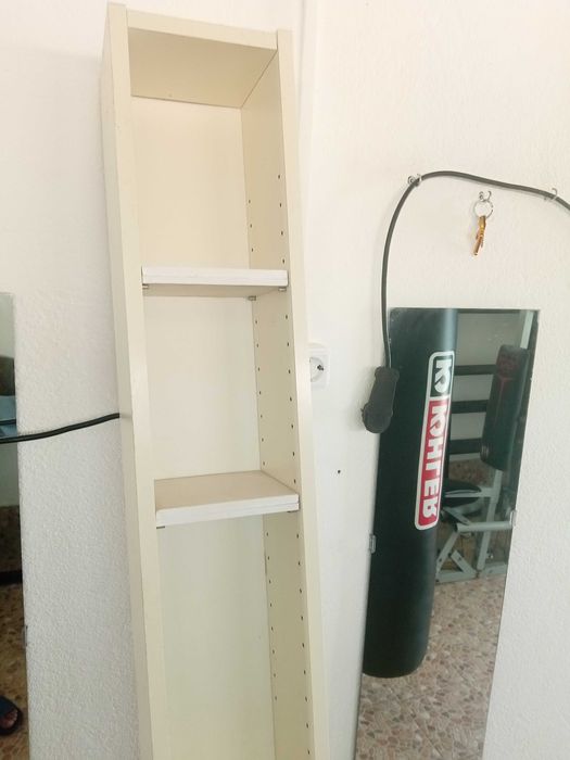 Movel ( Furniture ) Branco - Altura 2,02 metros - Largura 0,20 cm