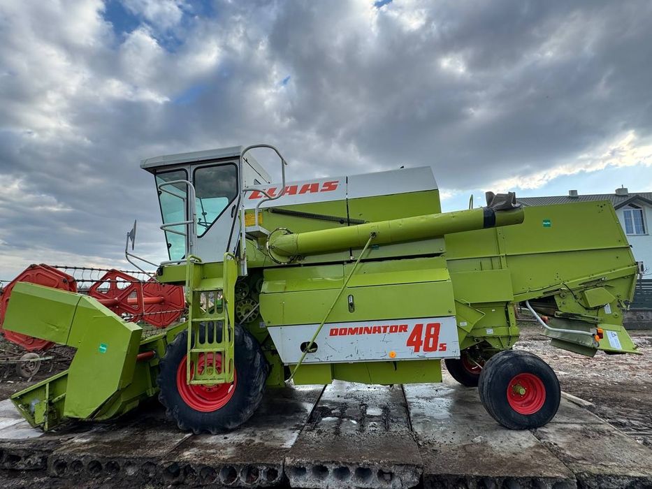 Комбайн свіжопригнаний  Claas Dominator 48 s