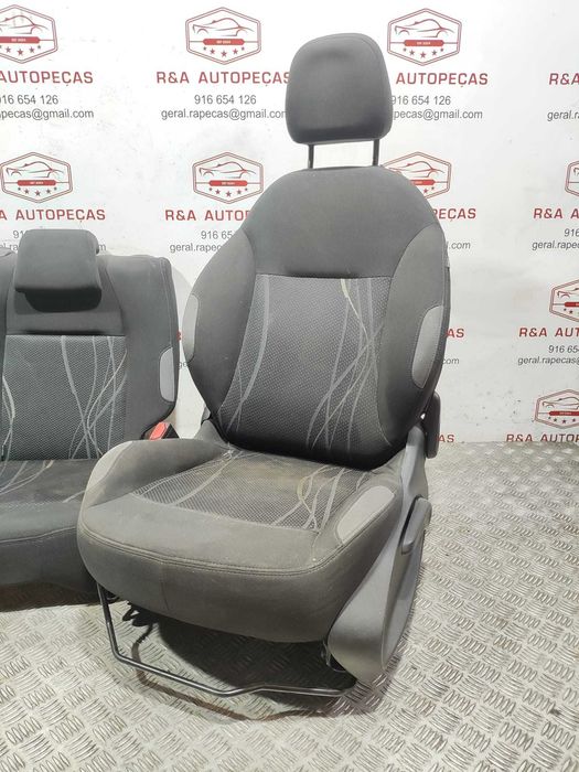 Conjunto Bancos Tecido Peugeot 208 MK1 Pré Facelift 2012 a 2015 Original