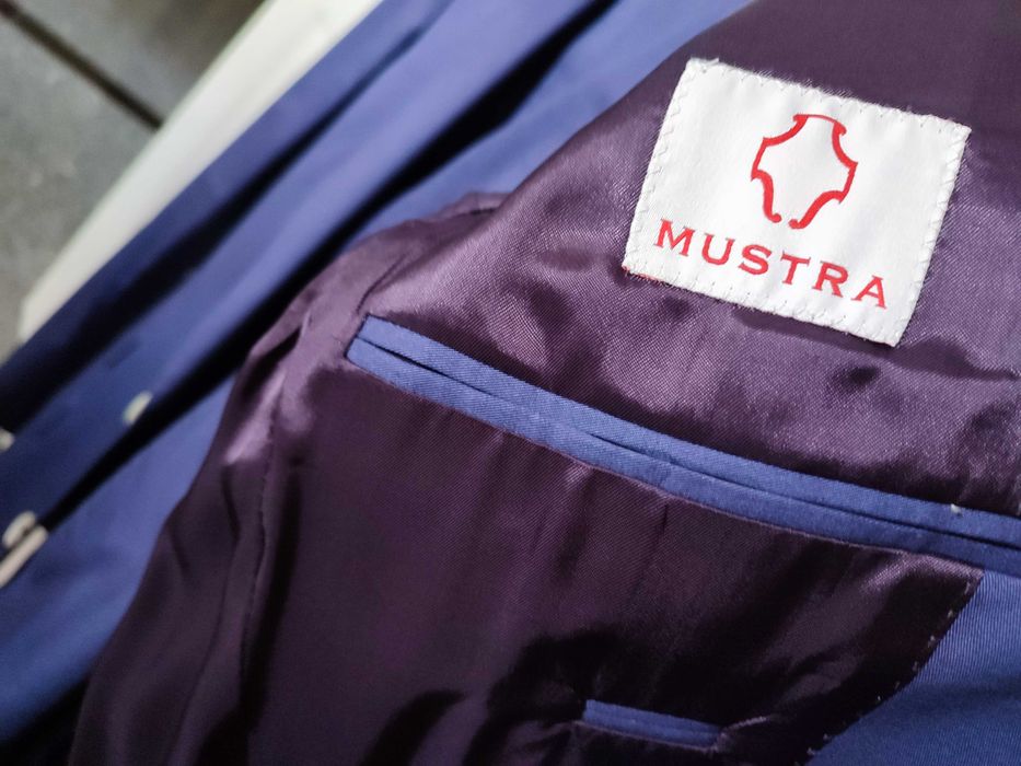 Fato azulão Oficina Mustra-Luxo