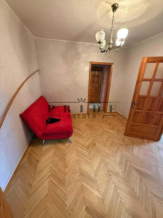 .Трикімнатна квартира в серці Троєщини за привабливою ціною