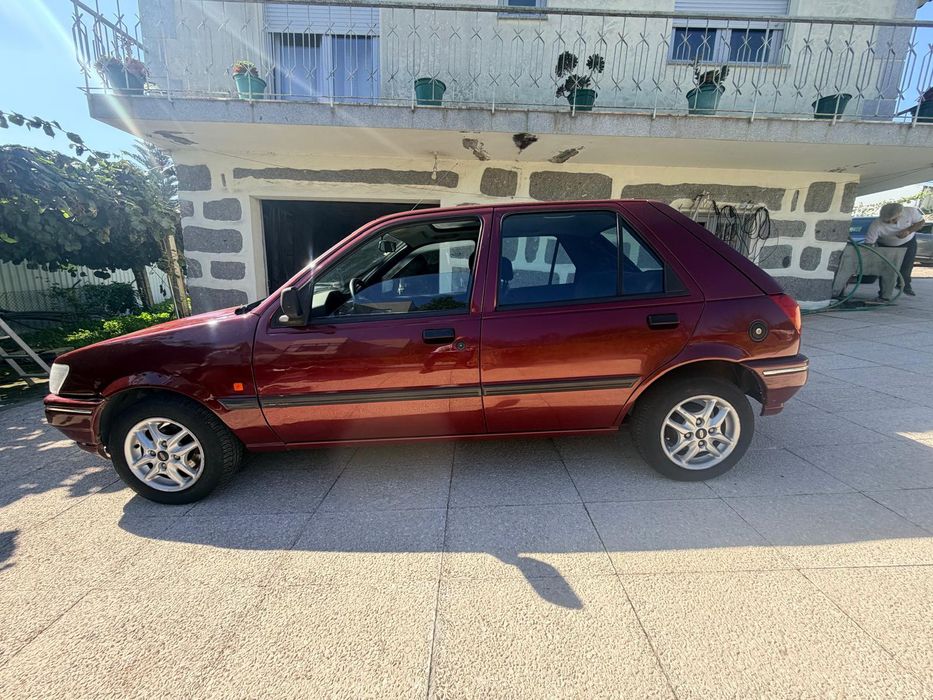 Ford Fiesta 1.1 Gasolina
