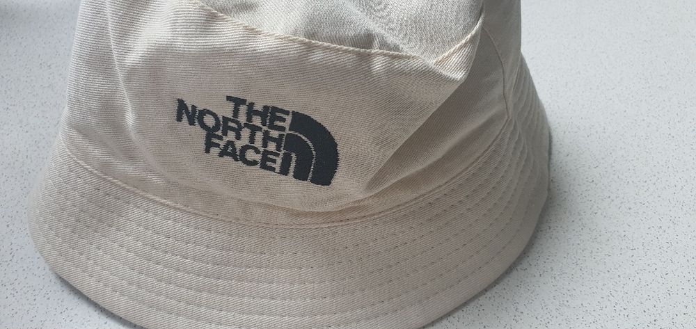 Sprzedam czapkę North Face