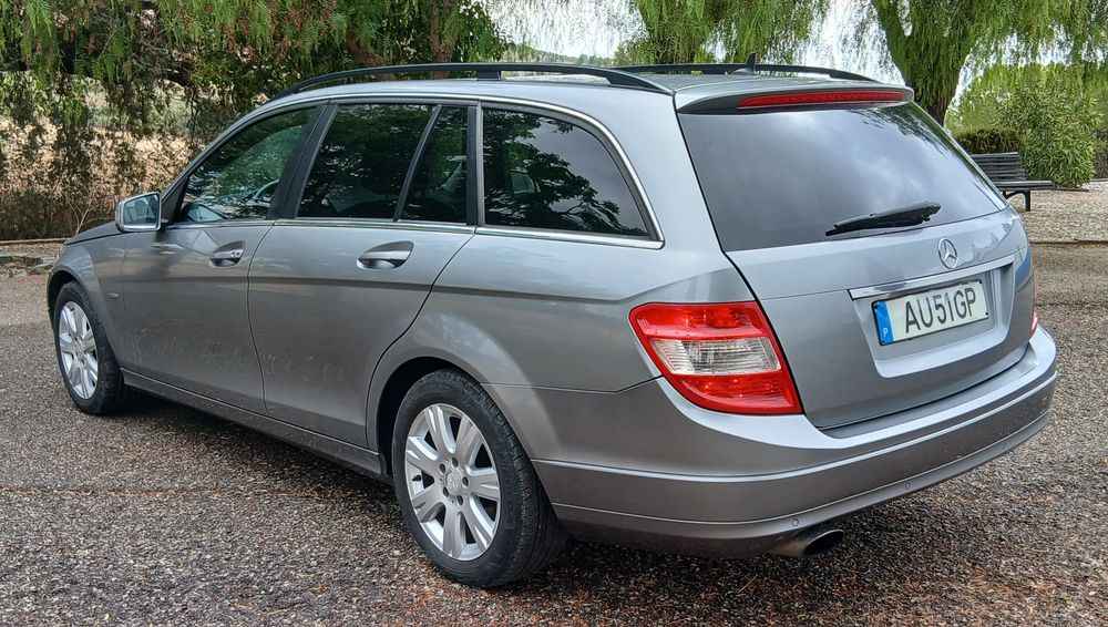 Mercedes-Benz W204 2011