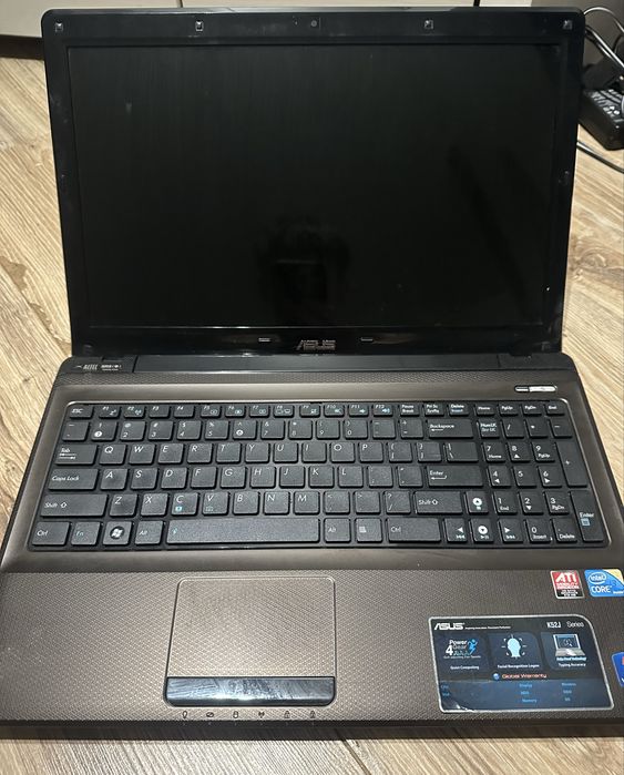 Laptop: ASUS K52J | Core i3 | dysk SSD |
