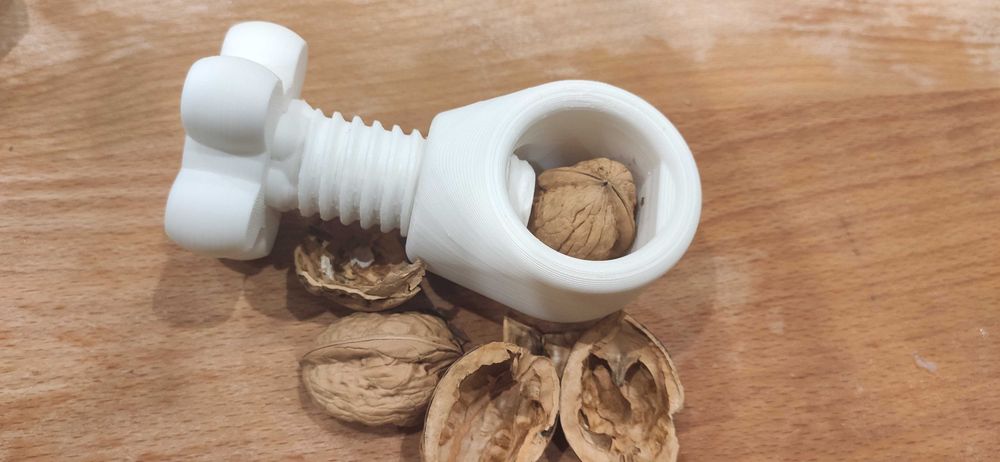 Quebra-nozes  - Várias cores424185048566353922