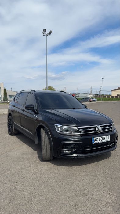VOLKSWAGEN TIGUAN 2021 VIN 3VV3B7AXXMM096199 фото оголошення 2 з 11