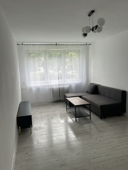 Sprzedam mieszkanie, wyremontowane. Na parterze w centrum