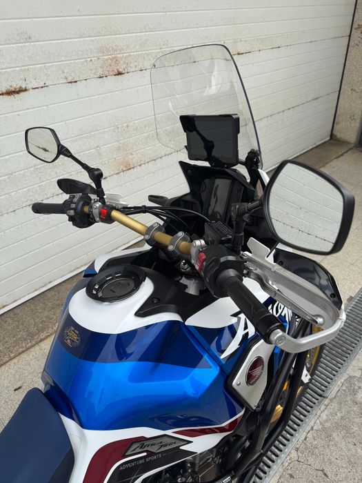 Honda CRF1000L Africa Twin Adventure Sports 30.º Aniversário (2018)