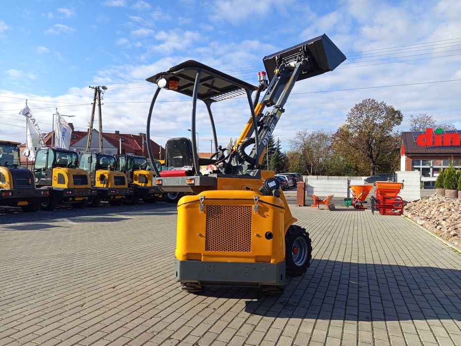 Ładowarka przegubowa z teleskopem TAIAN DY620 | KUBOTA| typu AVANT