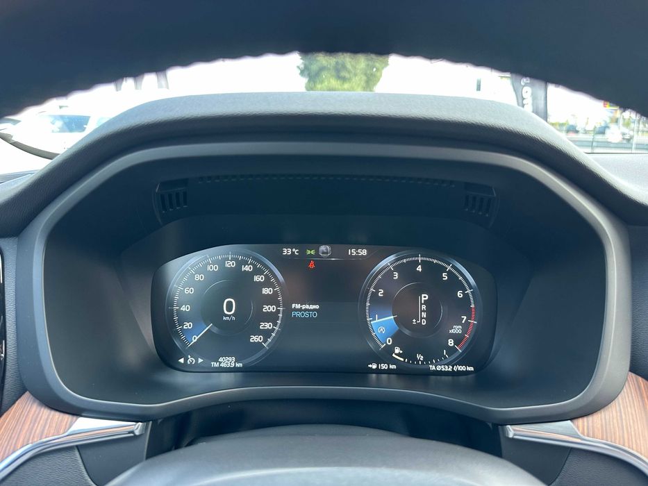 Volvo XC60 Momentum